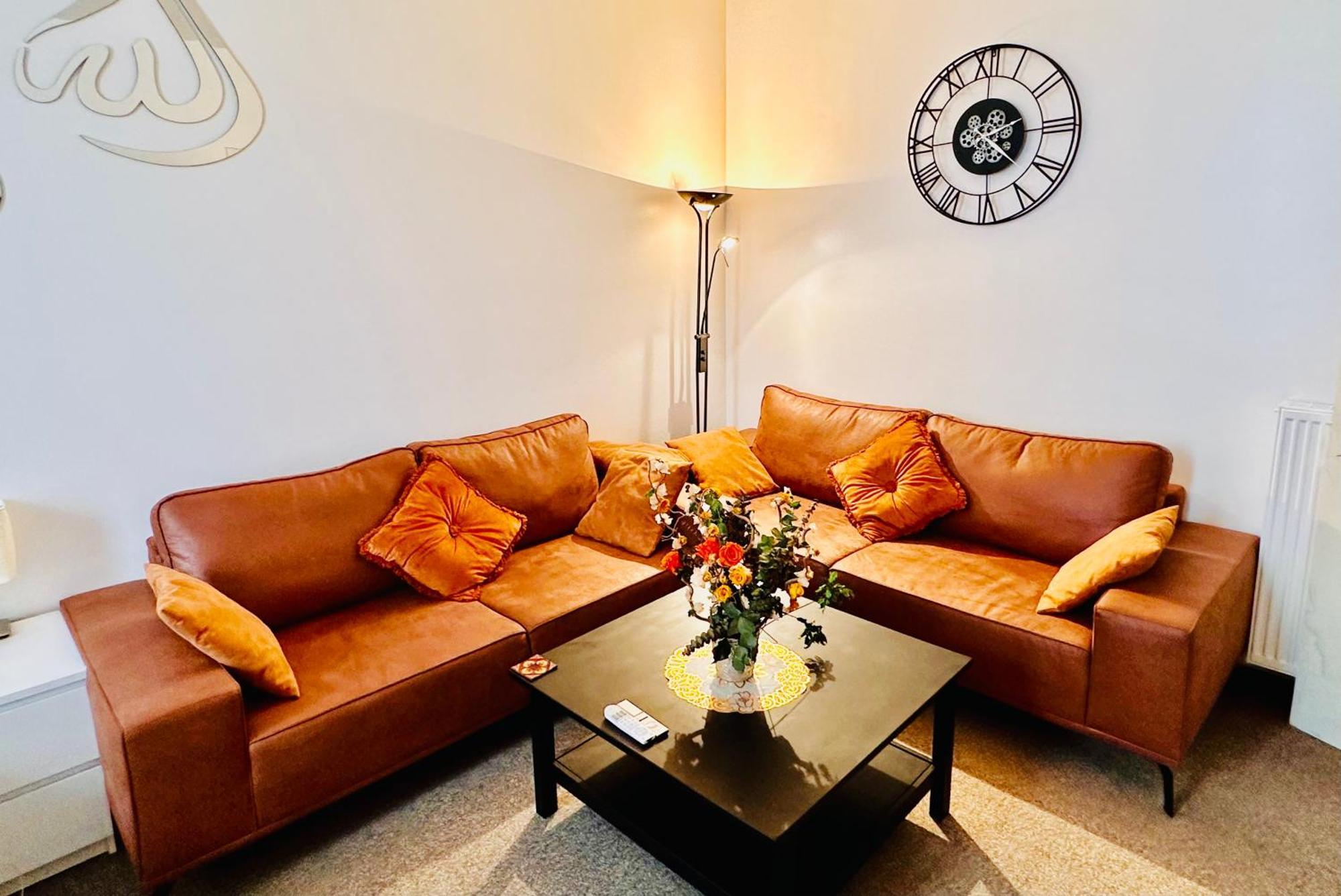 Lux Studio Appartment Брюссель Экстерьер фото
